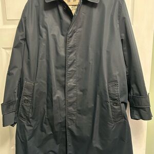Burberry Men’s Overcoat Jacket - Classic Water-Resistant Trench - Size 46 R